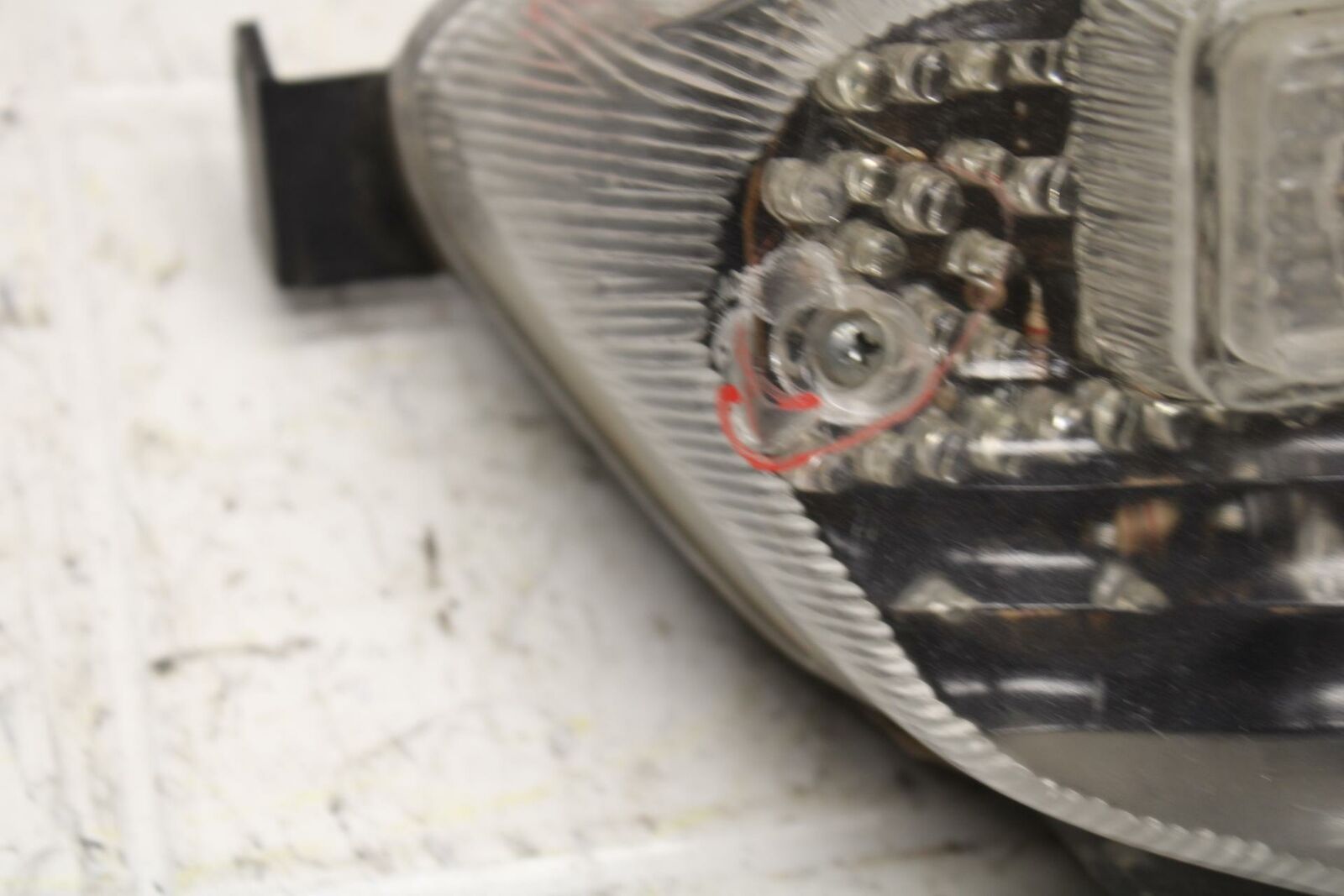 01-02 SUZUKI GSXR750 AFTERMARKET REAR TAIL TAILLIGHT BACK BRAKE LIGHT BB15