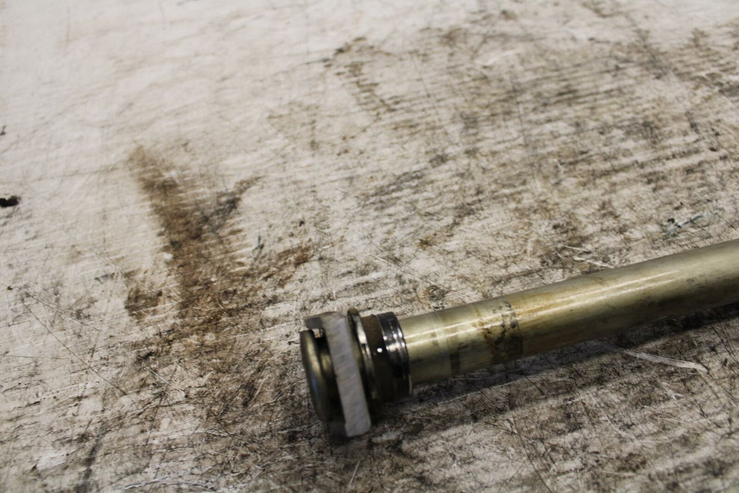 13-18 KAWASAKI NINJA ZX6R REAR AXLE BACK WHEEL RIM PIVOT BOLT AXEL BB311
