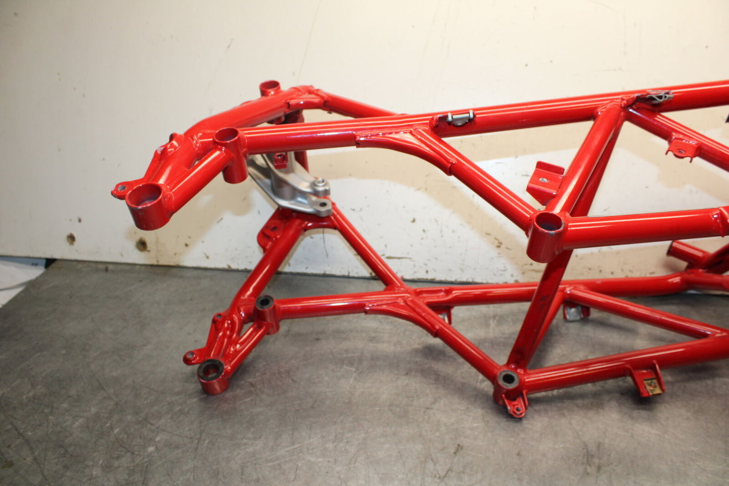 09-11 DUCATI STREETFIGHTER 1098 FRAME CHASSIS BB705
