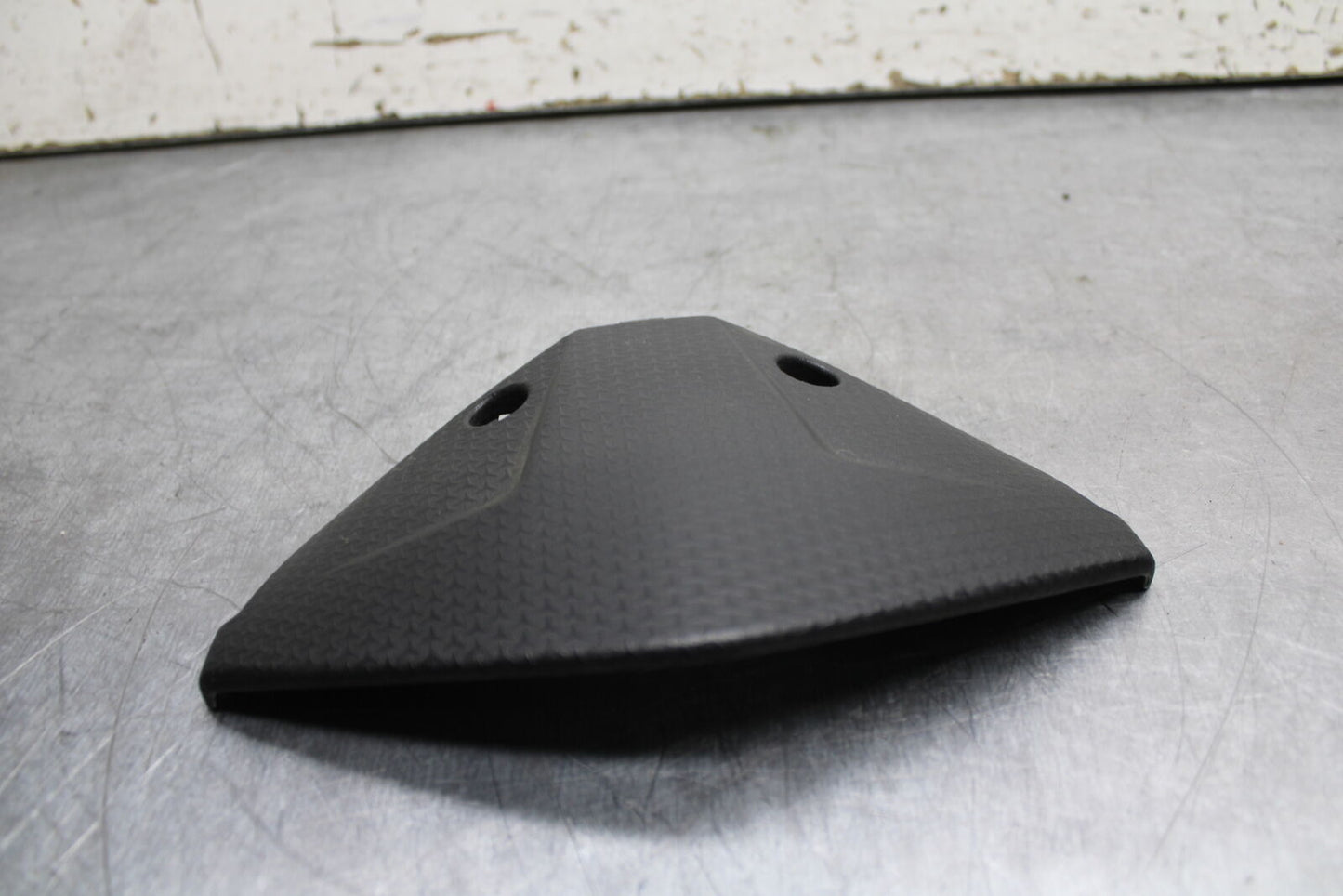 21-24 APRILIA TUONO 660 FACTORY SPEEDO CLUSTER TRIM COVER BB733