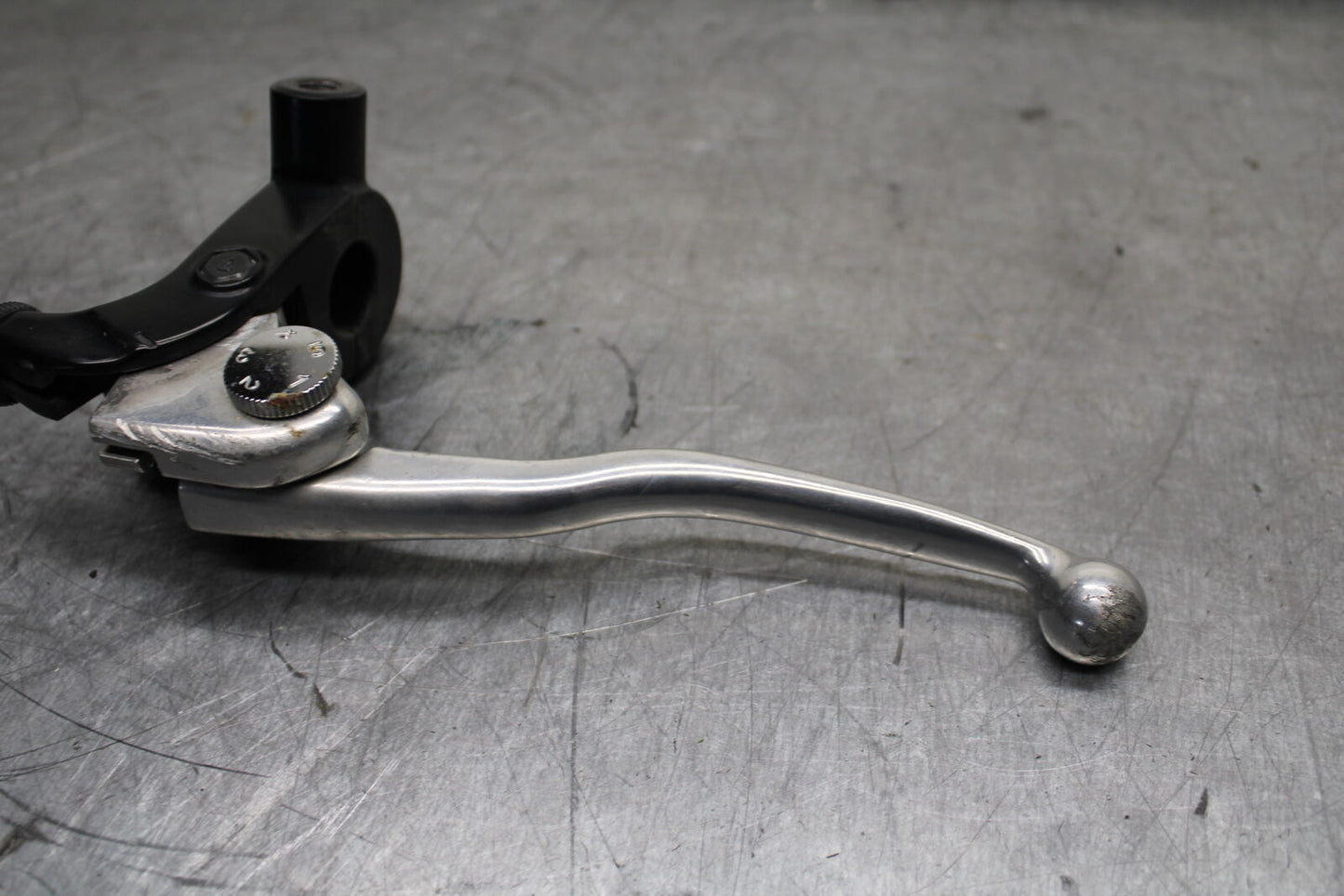 12-17 KAWASAKI ER-6N Z650 CLUTCH PERCH MOUNT WITH LEVER BB709