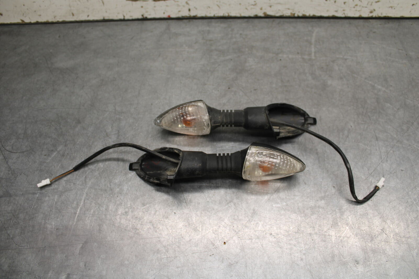 21-24 KTM 890 ADVENTURE R FRONT LEFT RIGHT TURN SIGNALS LIGHT INDICATORS BB723