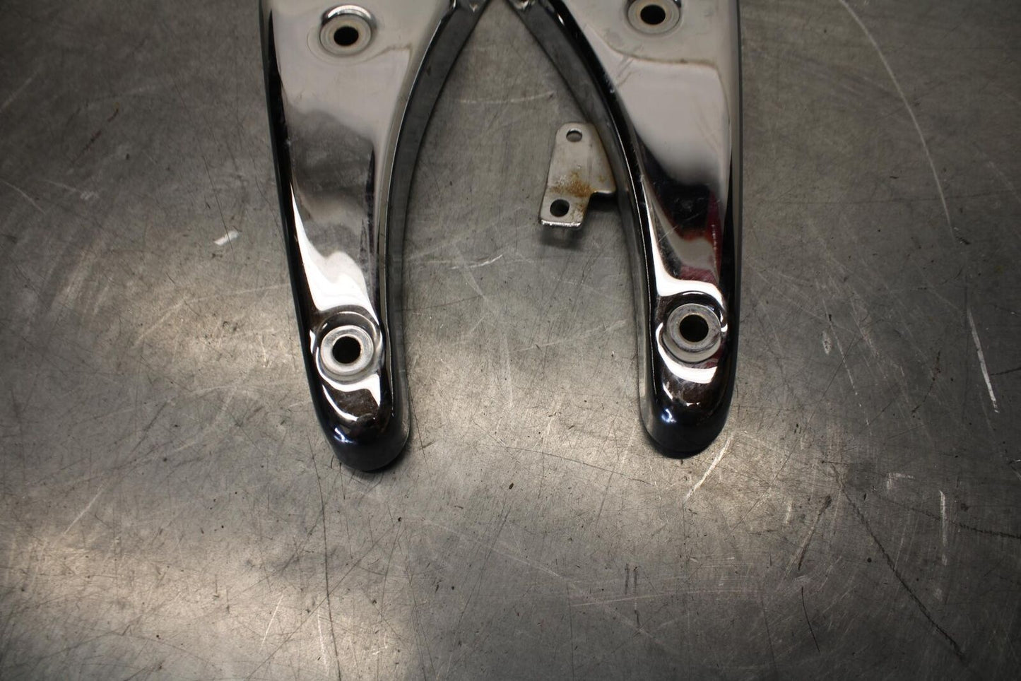 01-02 HONDA SHADOW SPIRIT 750 SUBFRAME FENDER SUPPORT FRAME COVER BB632