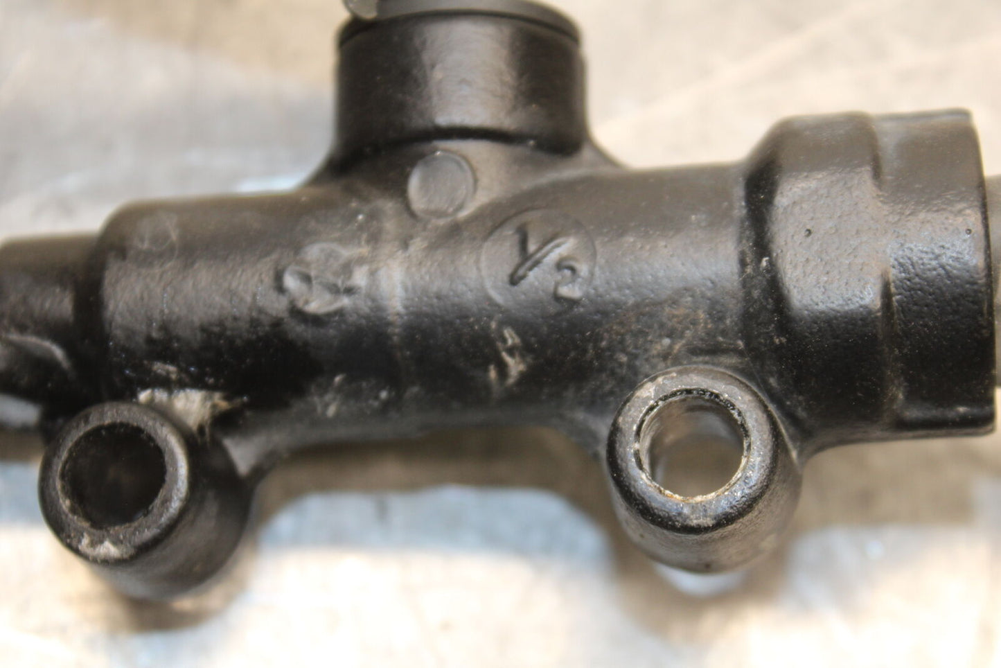 14-16 TRIUMPH AMERICA LT REAR BACK BRAKE MASTER CYLINDER W RESERVOIR BB720