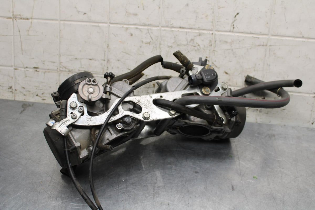 2000 Honda Super Hawk 1000 VTR1000F CARBS CARBURETORS BB577