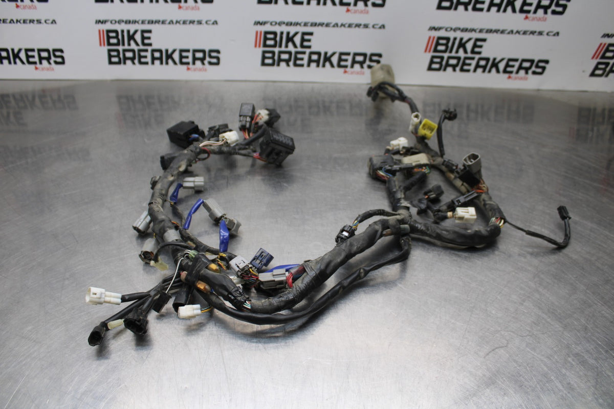 11-22 SUZUKI GSXR 600 MAIN ENGINE WIRING HARNESS MOTOR WIRE LOOM BB193