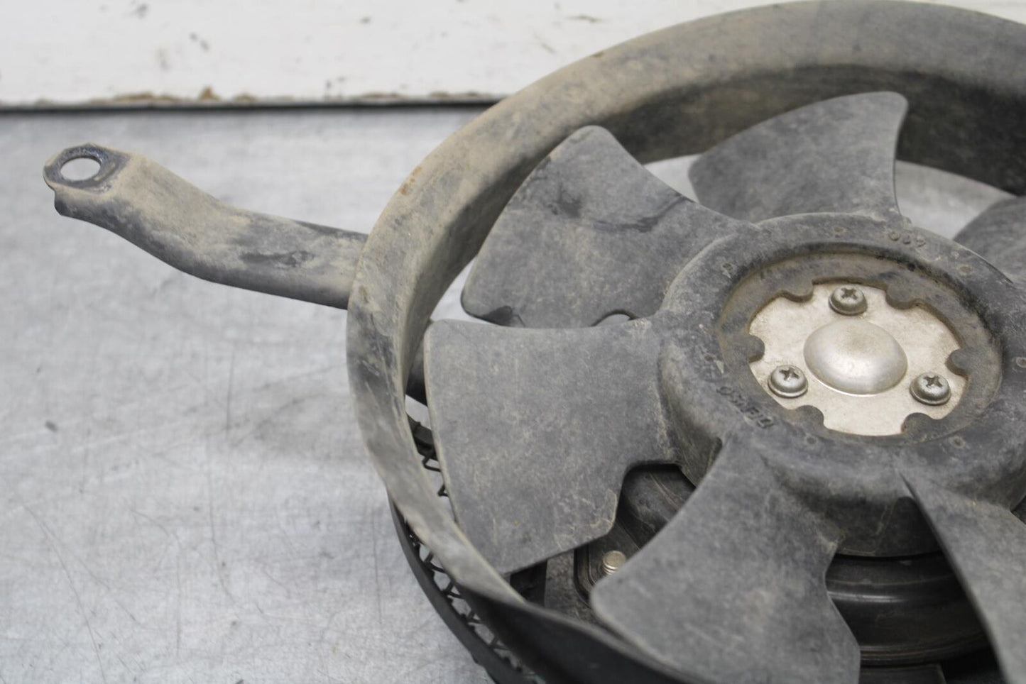 01-03 SUZUKI GSXR600 ENGINE RADIATOR COOLING FAN 17800-35F00 BB633