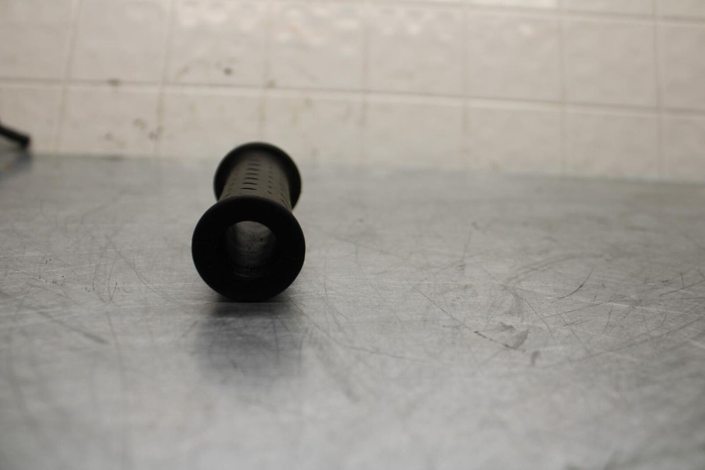 06-07 KAWASAKI NINJA 650R LEFT CLIPON HANDLEBAR GRIP BB446