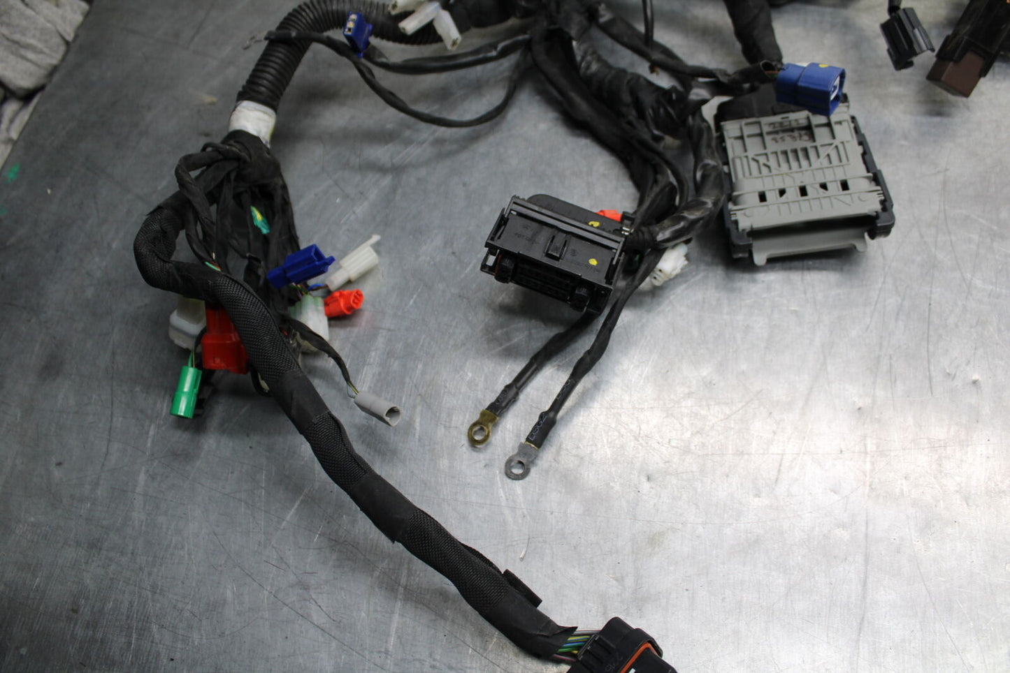 17-24 KTM 390 DUKE MAIN ENGINE WIRING HARNESS MOTOR WIRE LOOM BB734