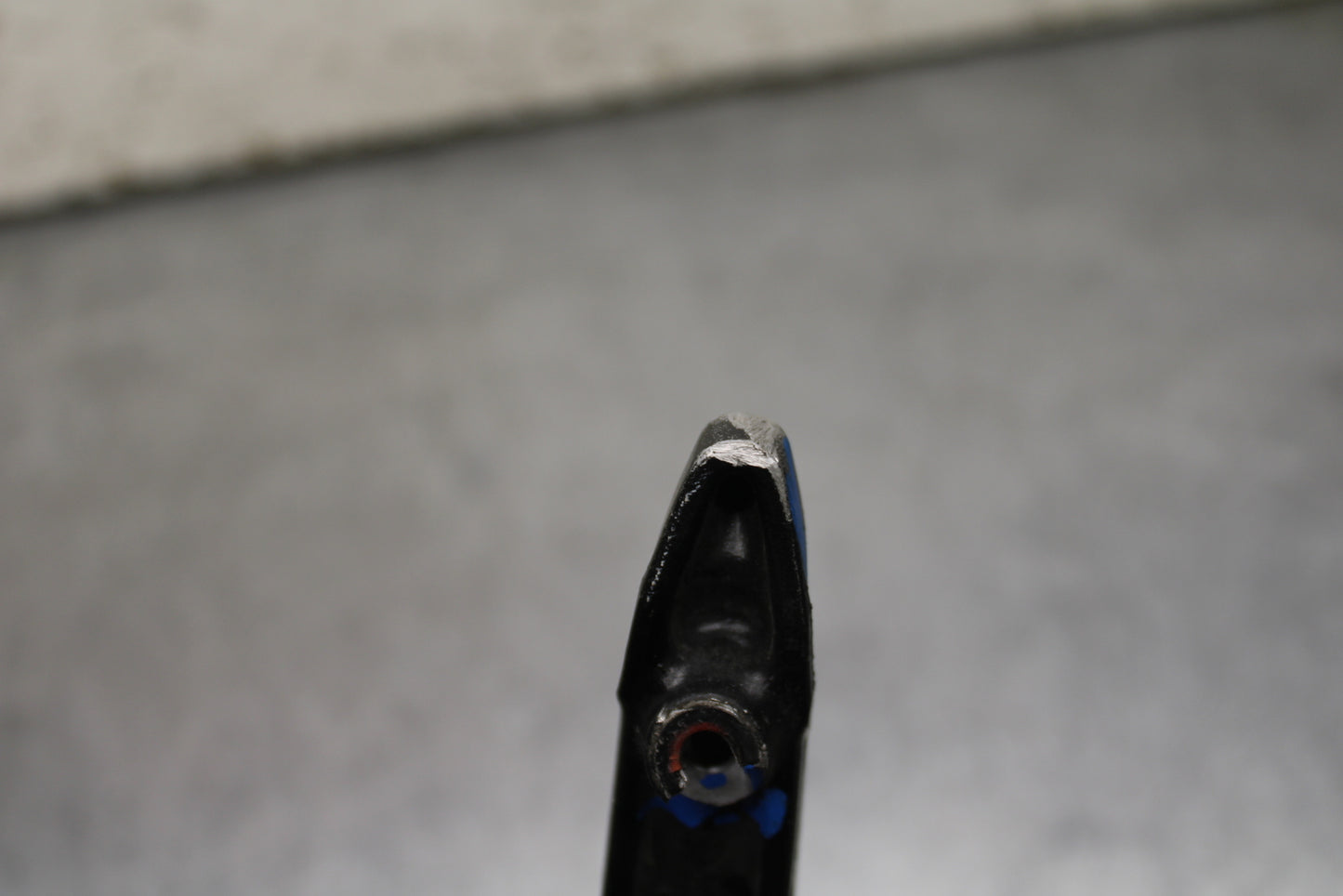 13-17 KAWASAKI NINJA ZX6R ZX636E RIGHT FRONT FOOT REST PEG STEP BB735