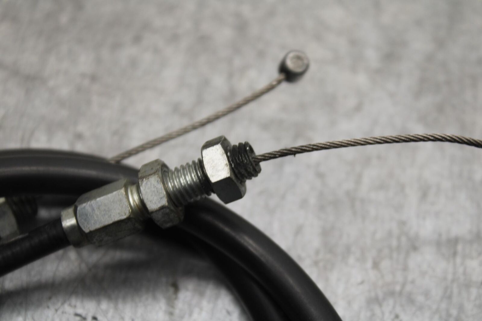 01 SUZUKI GSXR1000 THROTTLE CABLES LINES BB100 #B