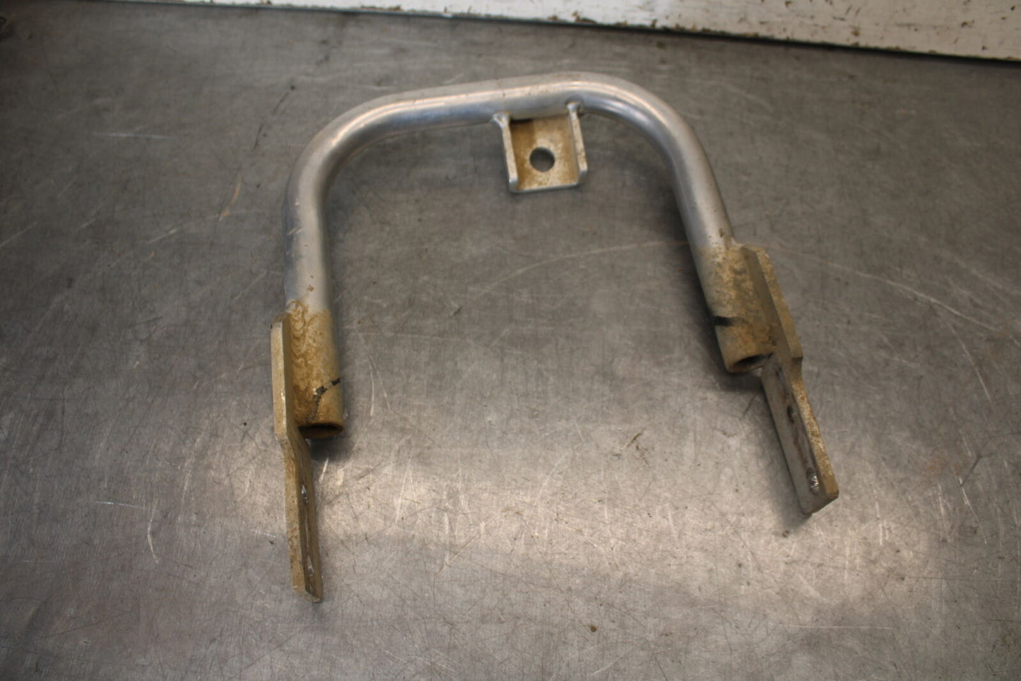 01-05 YAMAHA RAPTOR 660R REAR BACK BUMPER GRAB BAR BB695
