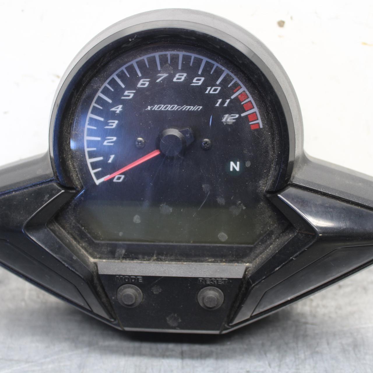 11-19 HONDA CBR125R SPEEDO TACH GAUGES DISPLAY CLUSTER SPEEDOMETER BB105