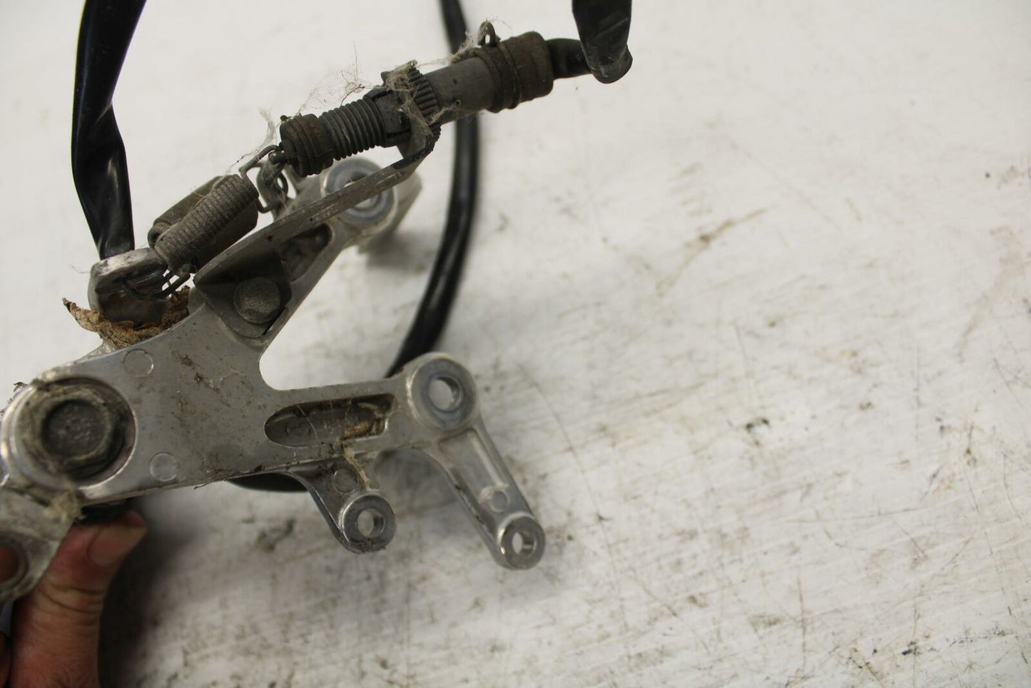 00-01 HONDA CBR929RR RIGHT REARSET REAR SET DRIVER FOOT PEG REST BB265