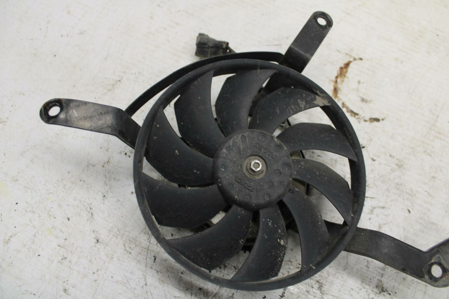 07-16 TRIUMPH STREET TRIPLE ENGINE RADIATOR COOLING FAN BB361