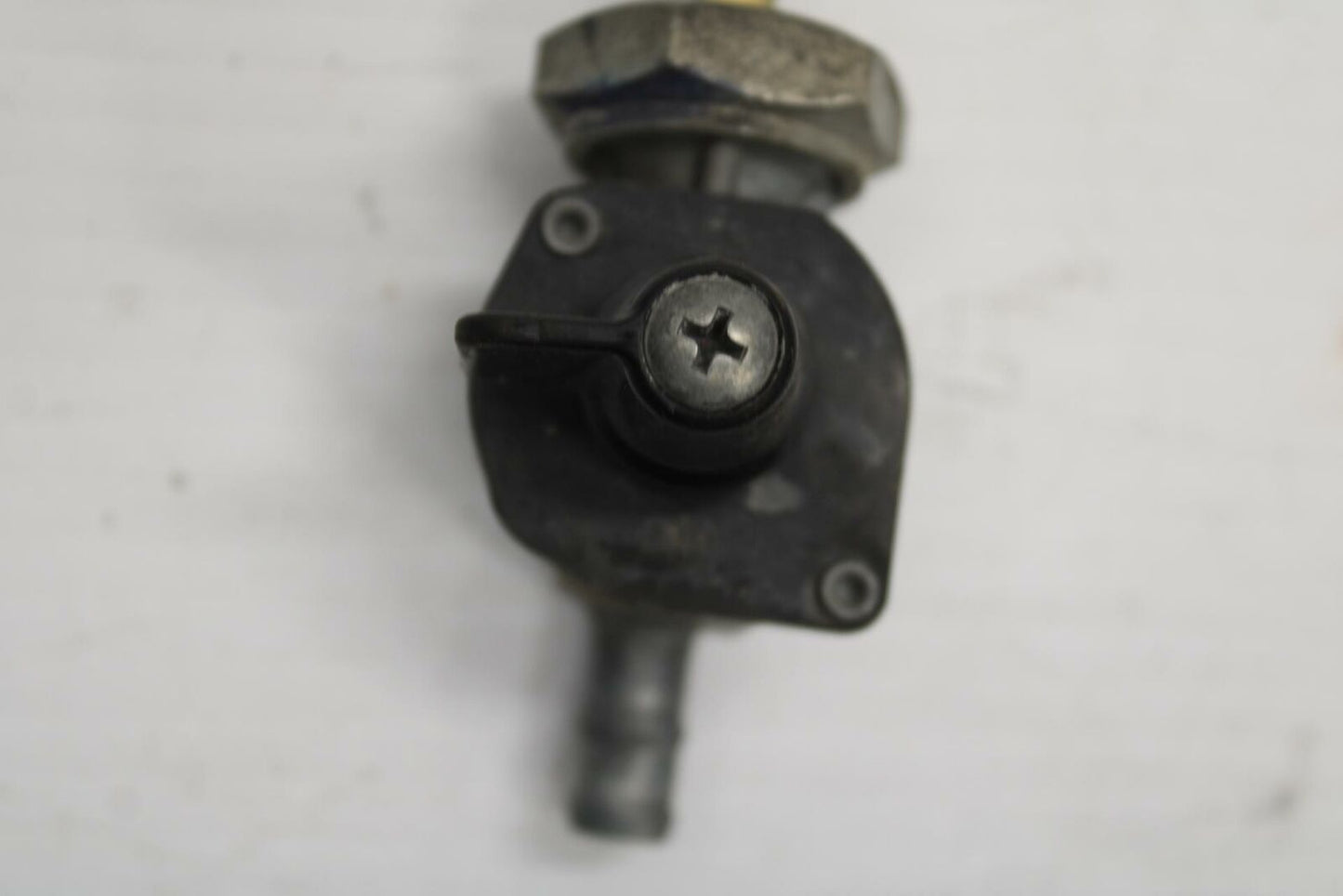 00-07 HONDA SHADOW SABRE 1100 GAS TANK FUEL PETCOCK BB350