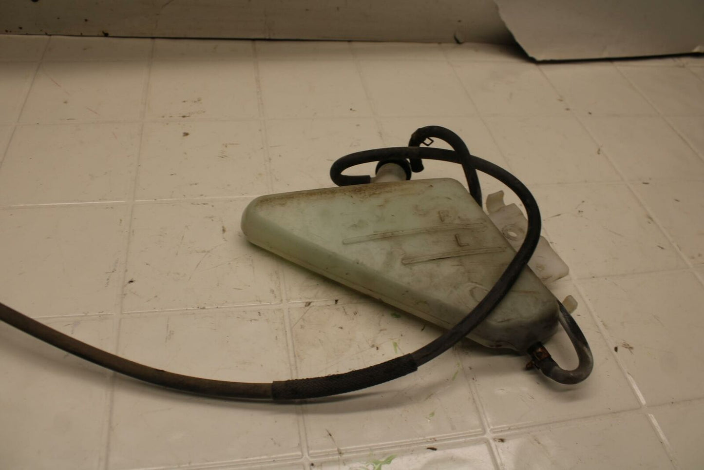 08-10 SUZUKI GSXR750 COOLANT WATER TANK RESERVOIR BOTTLE BB396