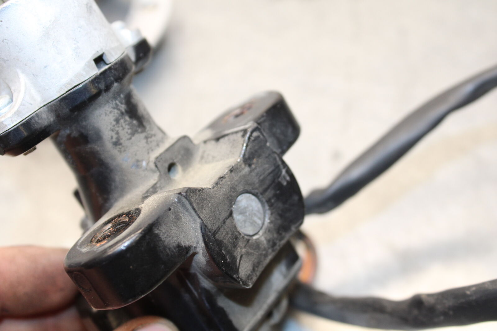 03-07 SUZUKI SV1000S IGNITION LOCK KEY SET W/GAS CAP SEAT LOCK 37000-16840 BB657