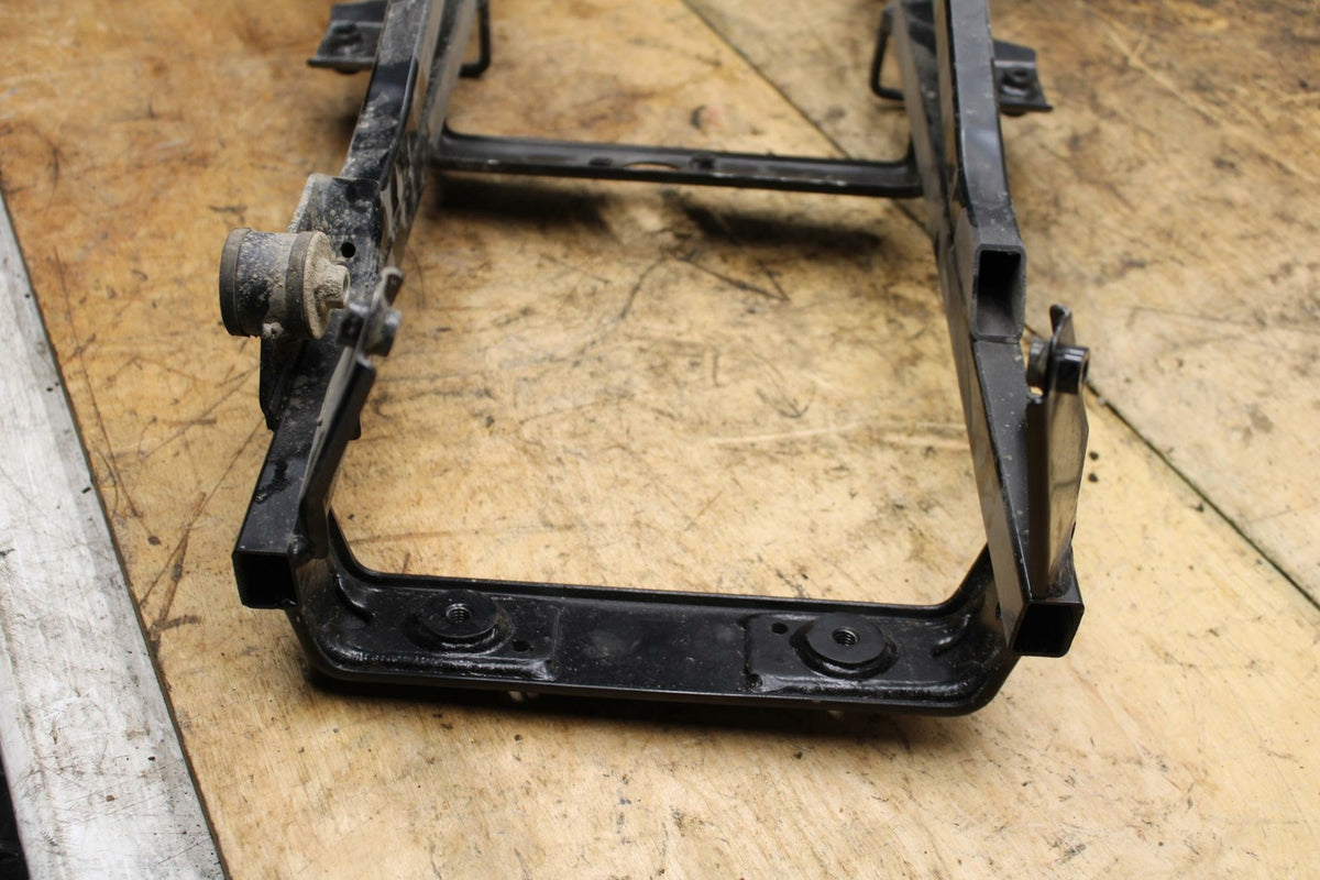 07-11 SUZUKI VSTROM 650 REAR SUBFRAME BACK SUB FRAME BB340