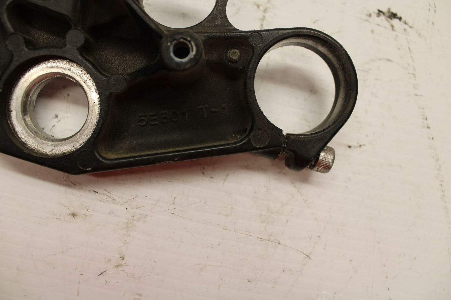 99 YAMAHA YZF R6 FORKS UPPER TRIPLE TREE CLAMP BB246