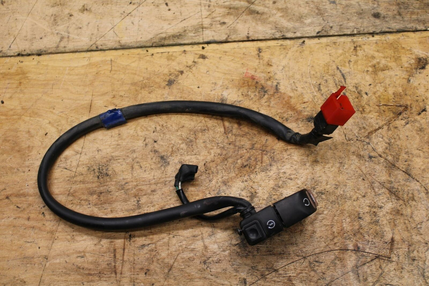 98-05 HONDA SUPER HAWK 1000 VTR1000F RIGHT HANDLE KILL OFF START SWITCH BB341