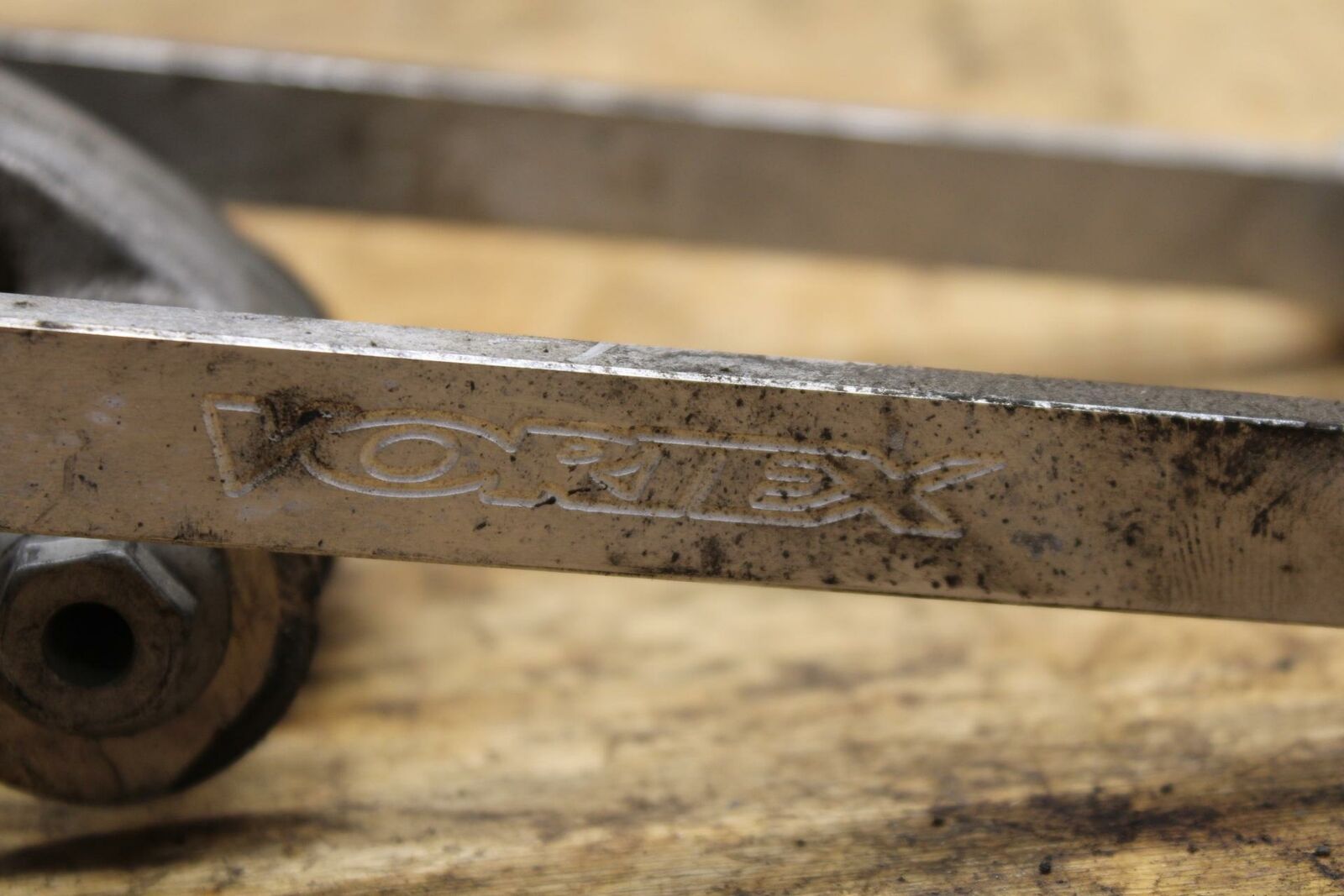 01-03 SUZUKI GSXR600 REAR DOGBONE VORTEX SHOCK LINKAGE LINK BB336