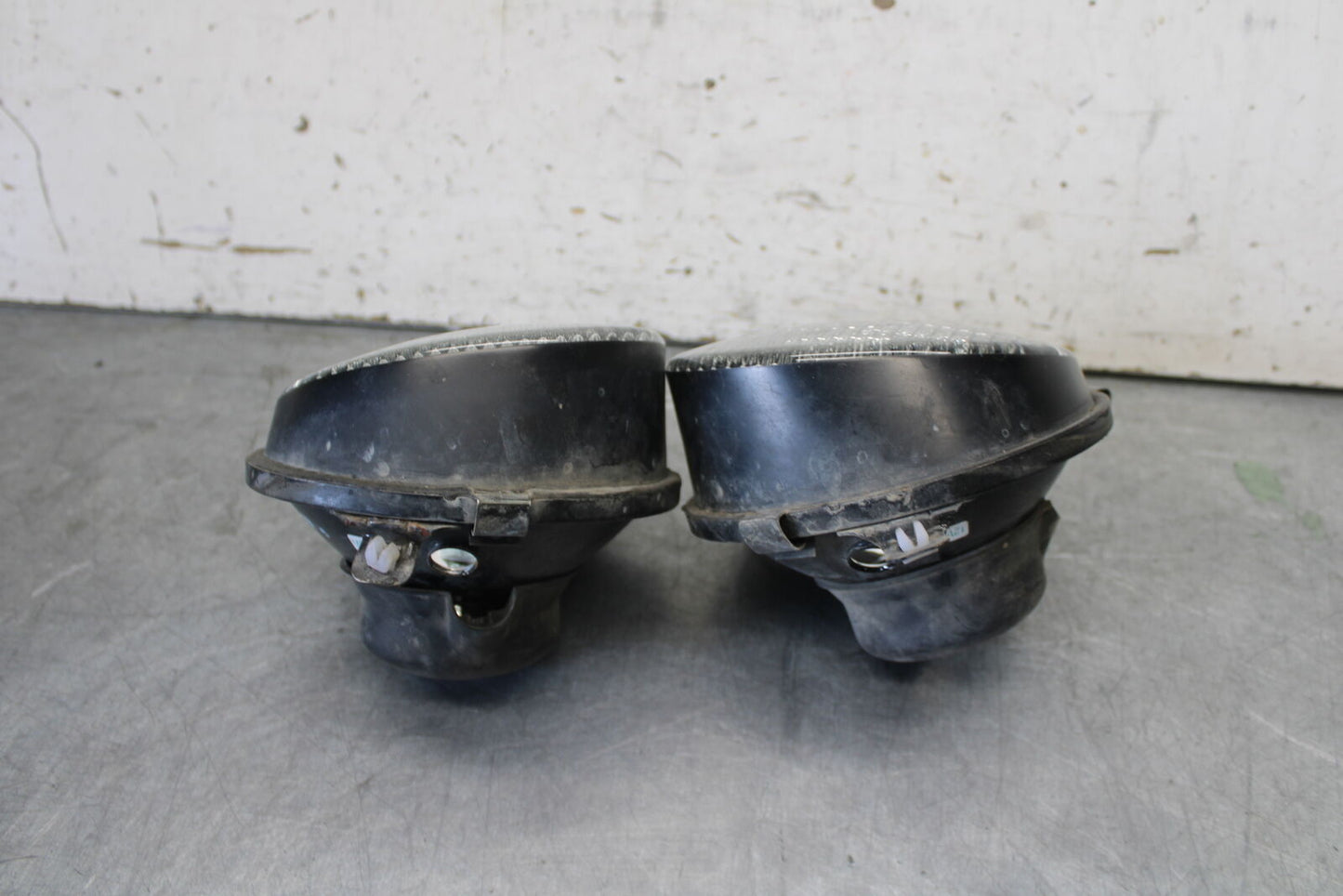 01-06 TRIUMPH TIGER 955I FRONT HEADLIGHT HEAD LIGHT LAMP BB693