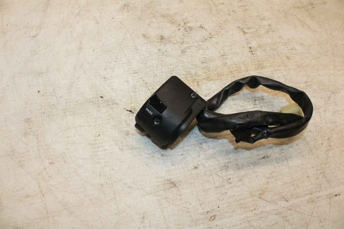 17-20 KAWASAKI NINJA 650 LEFT CLIP ON HANDLE HORN SIGNALS SWITCH SWITCHES BB364