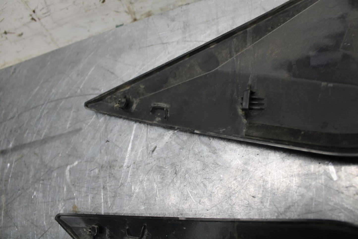 18 YAMAHA YZF R1 RIGHT LEFT GAS FUEL TANK PANELS COVERS TRIM SET COWLS BB473