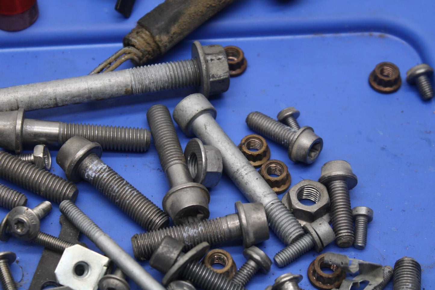 2016 BMW S1000R ABS MISCELLANEOUS BOLTS HARDWARE MOTOR SCREWS BB604