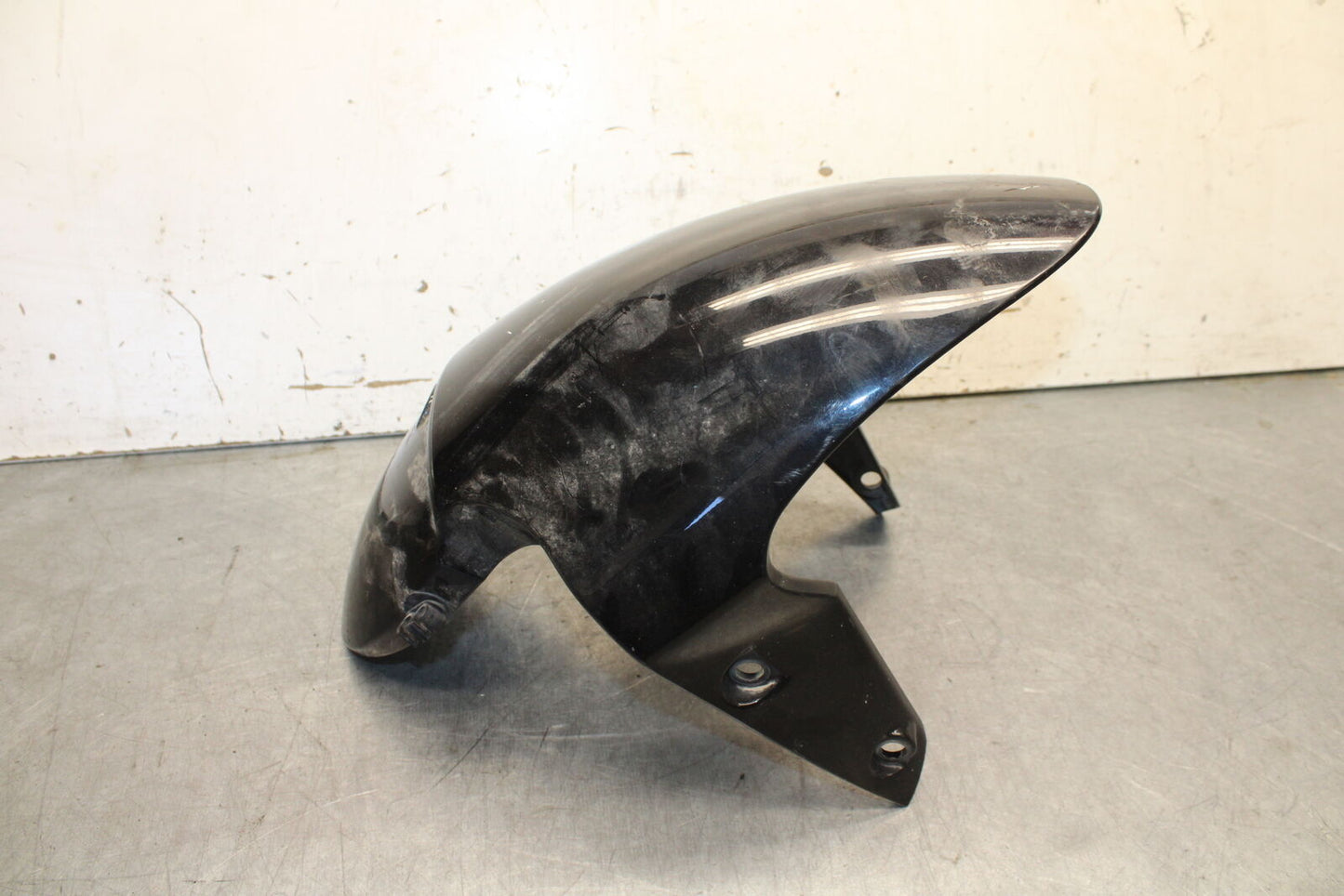 07-08 TRIUMPH DAYTONA 675 FRONT WHEEL FENDER COWL FAIRING BB685
