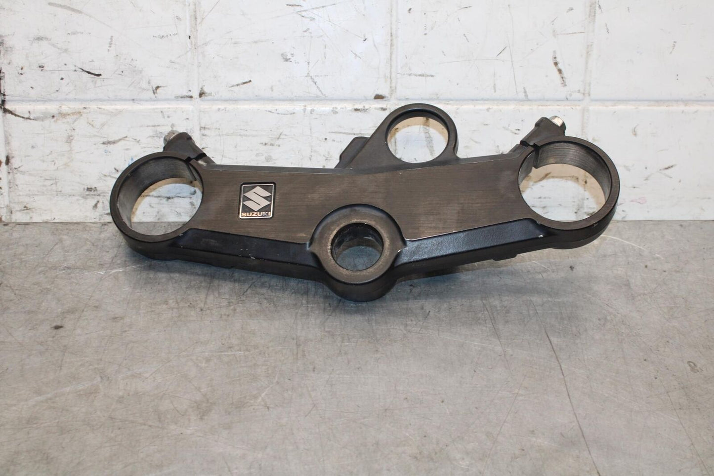 2001 Suzuki GSXR600 FORKS UPPER TRIPLE TREE CLAMP BB59