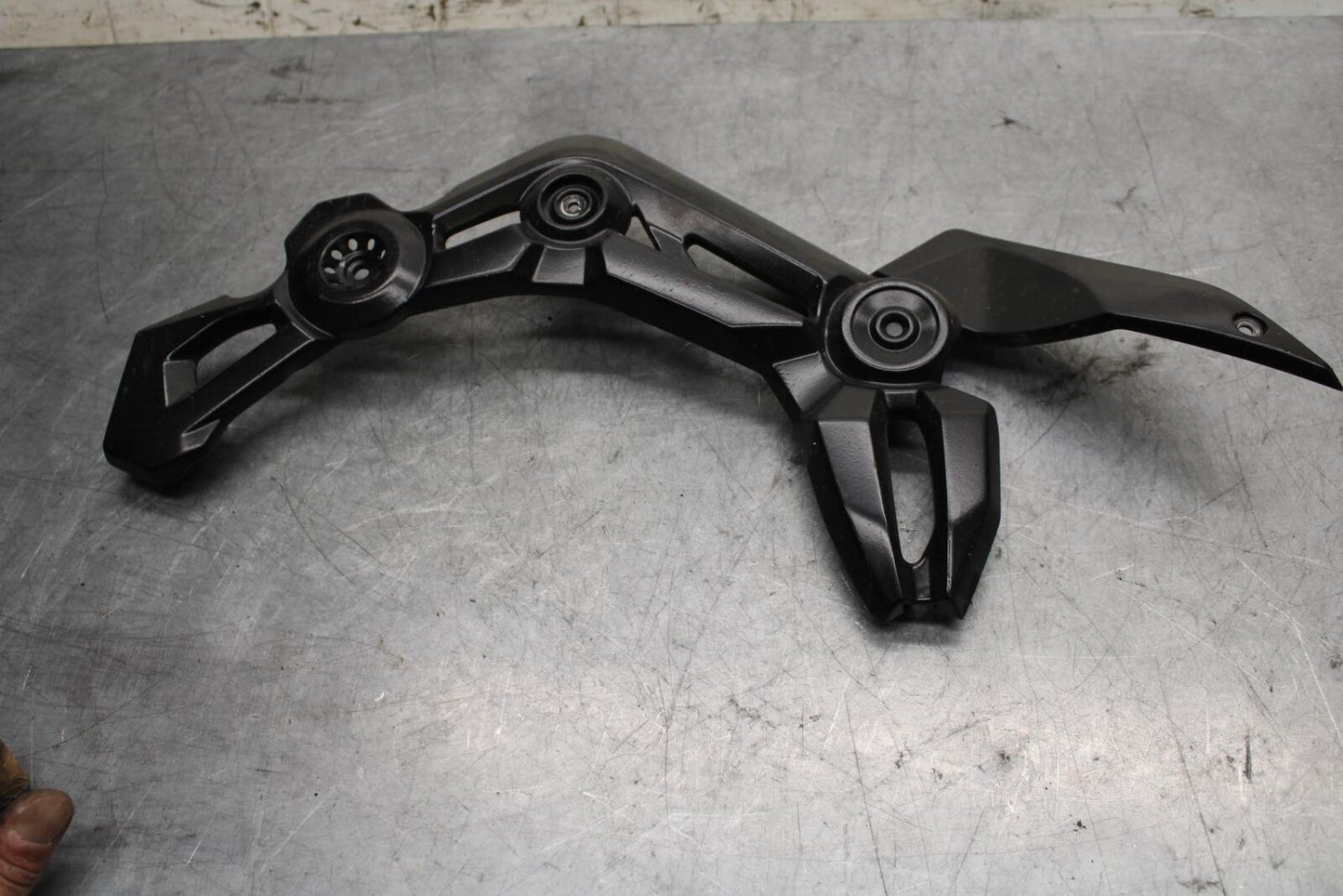 17 KAWASAKI Z900 ZR900 RIGHT LEFT FRAME MID SIDE COVERS COWLS PANELS TRIM BB549