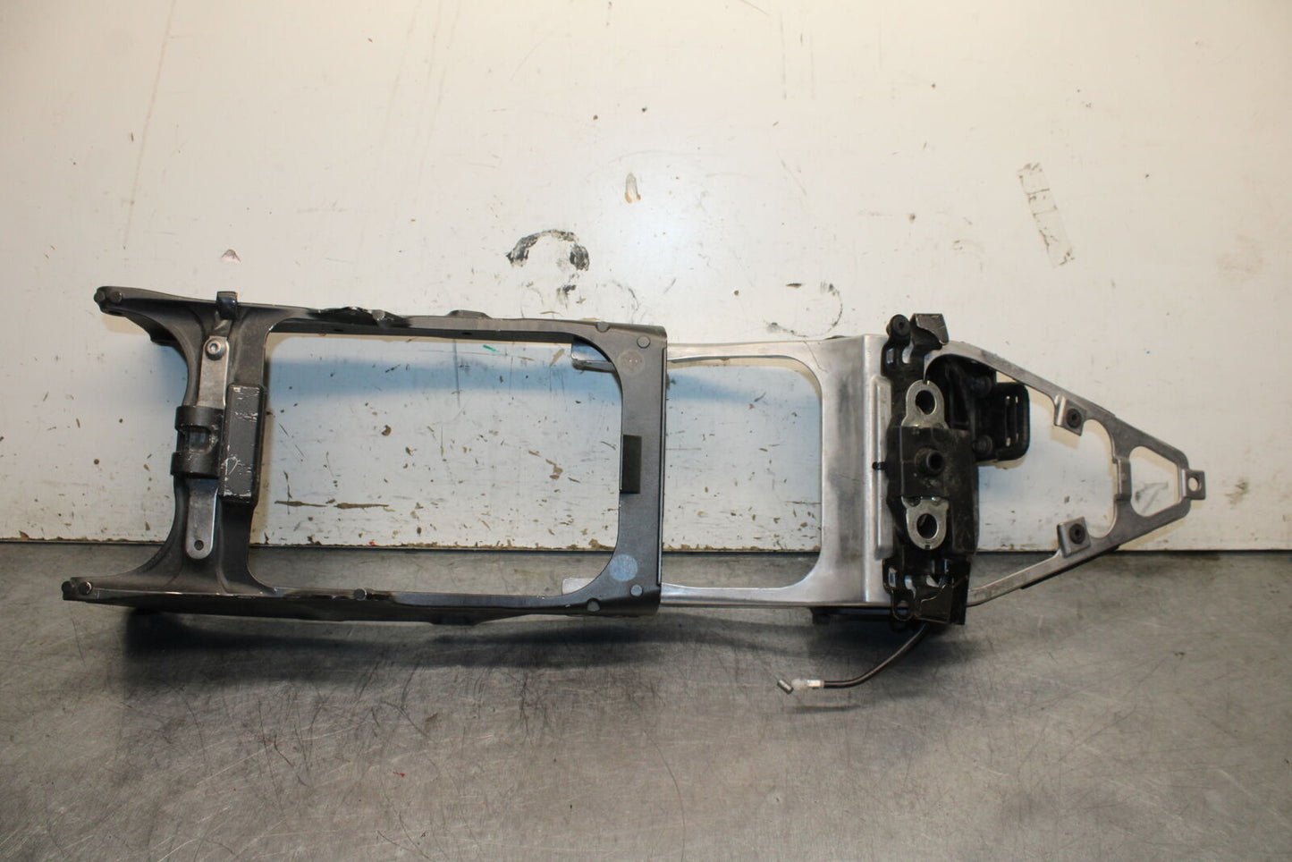 13-17 KAWASAKI NINJA ZX6R ZX636E REAR SUBFRAME BACK SUB FRAME BB735