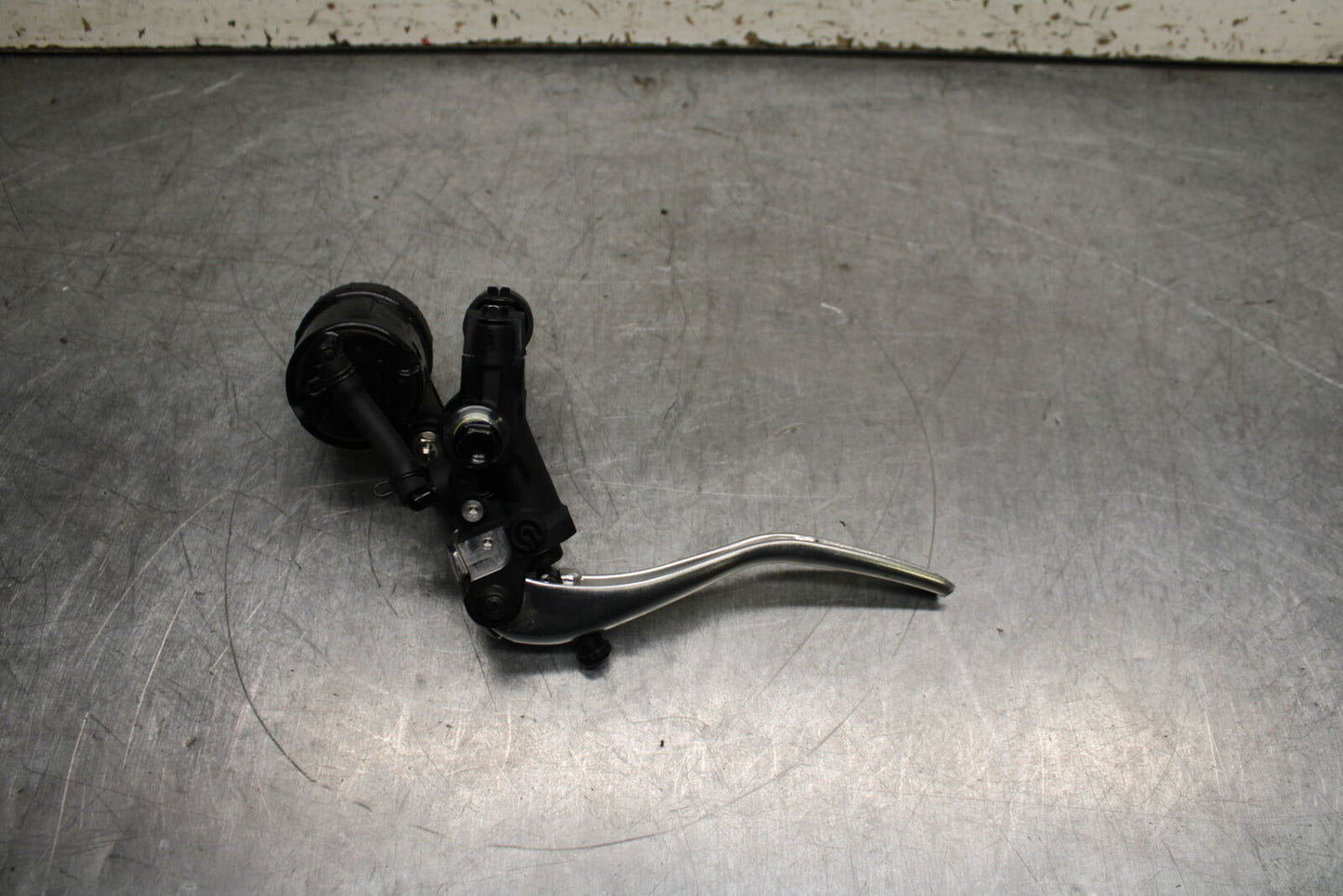 21-24 APRILIA TUONO 660 FACTORY FRONT BRAKE MASTER CYLINDER w/ LEVER BB733