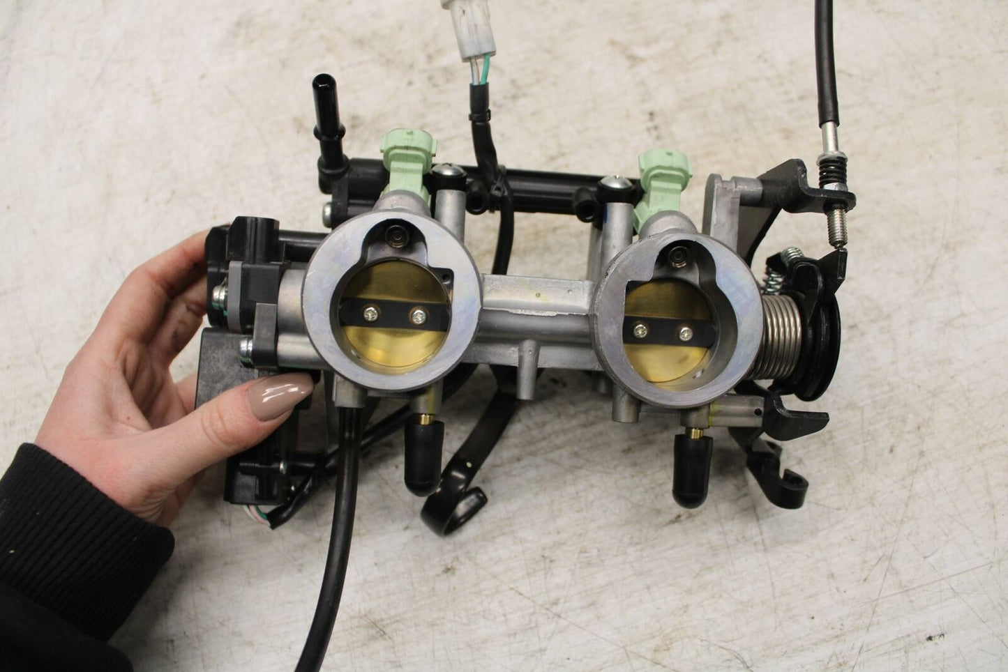 17-20 KAWASAKI NINJA 650 MAIN FUEL INJECTORS / THROTTLE BODIES BB364