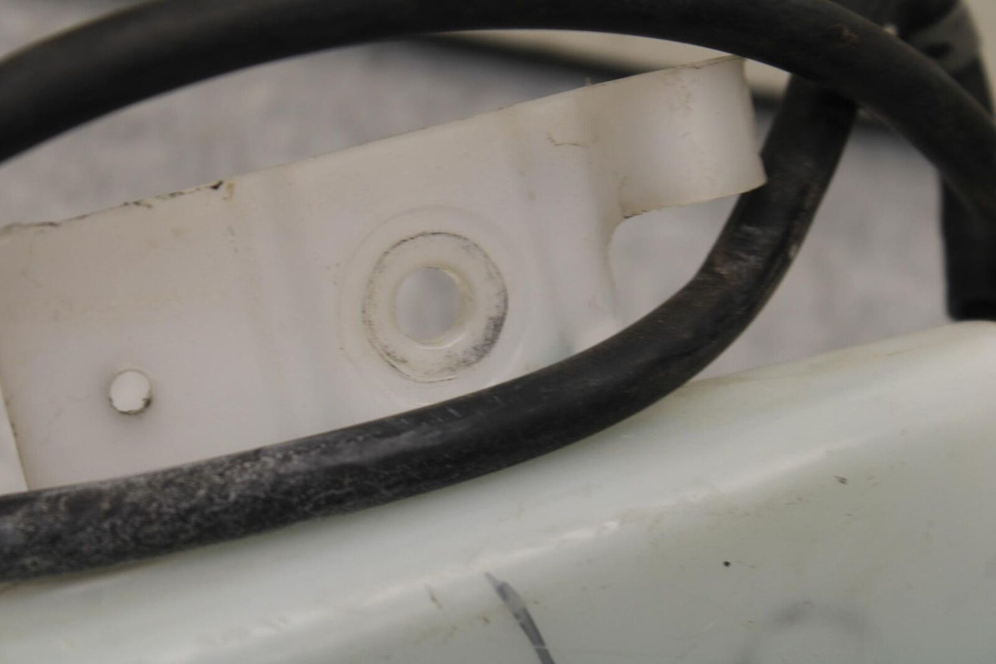 2011 Suzuki GSXR600 COOLANT WATER TANK RESERVOIR BOTTLE BB602