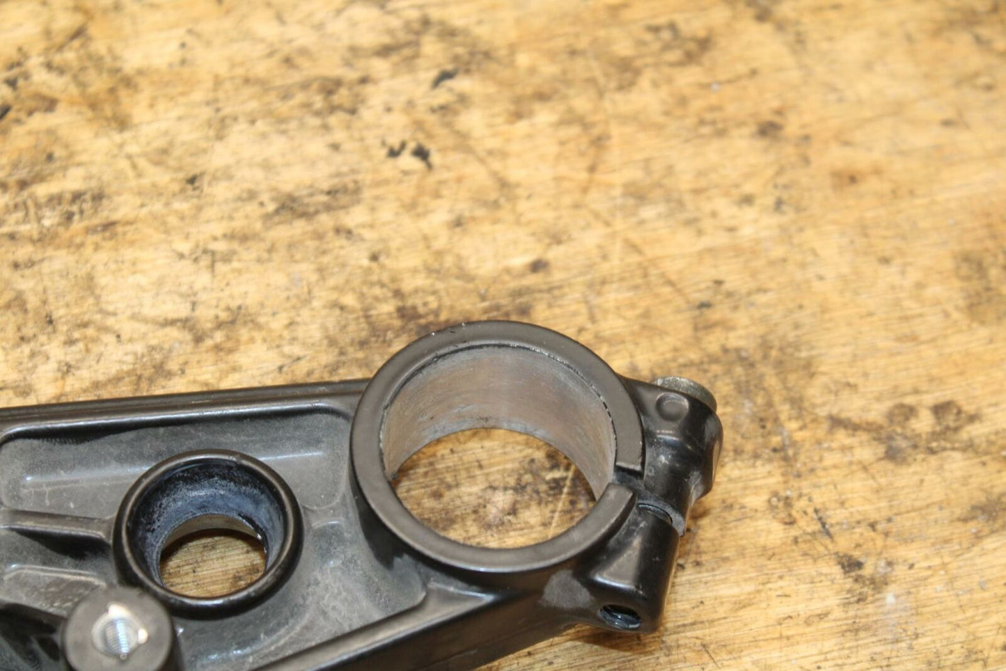 04-09 SUZUKI GS500F FORKS UPPER TRIPLE TREE CLAMP BB335