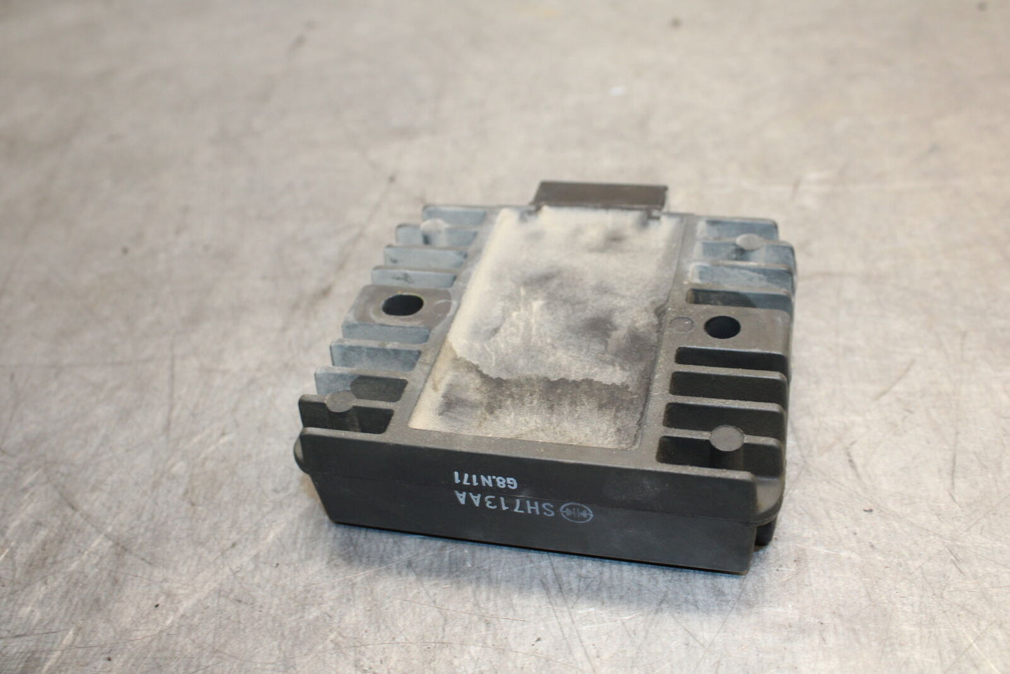 09-15 YAMAHA FZ6R RECTIFIER VOLTAGE REGULATOR BB686