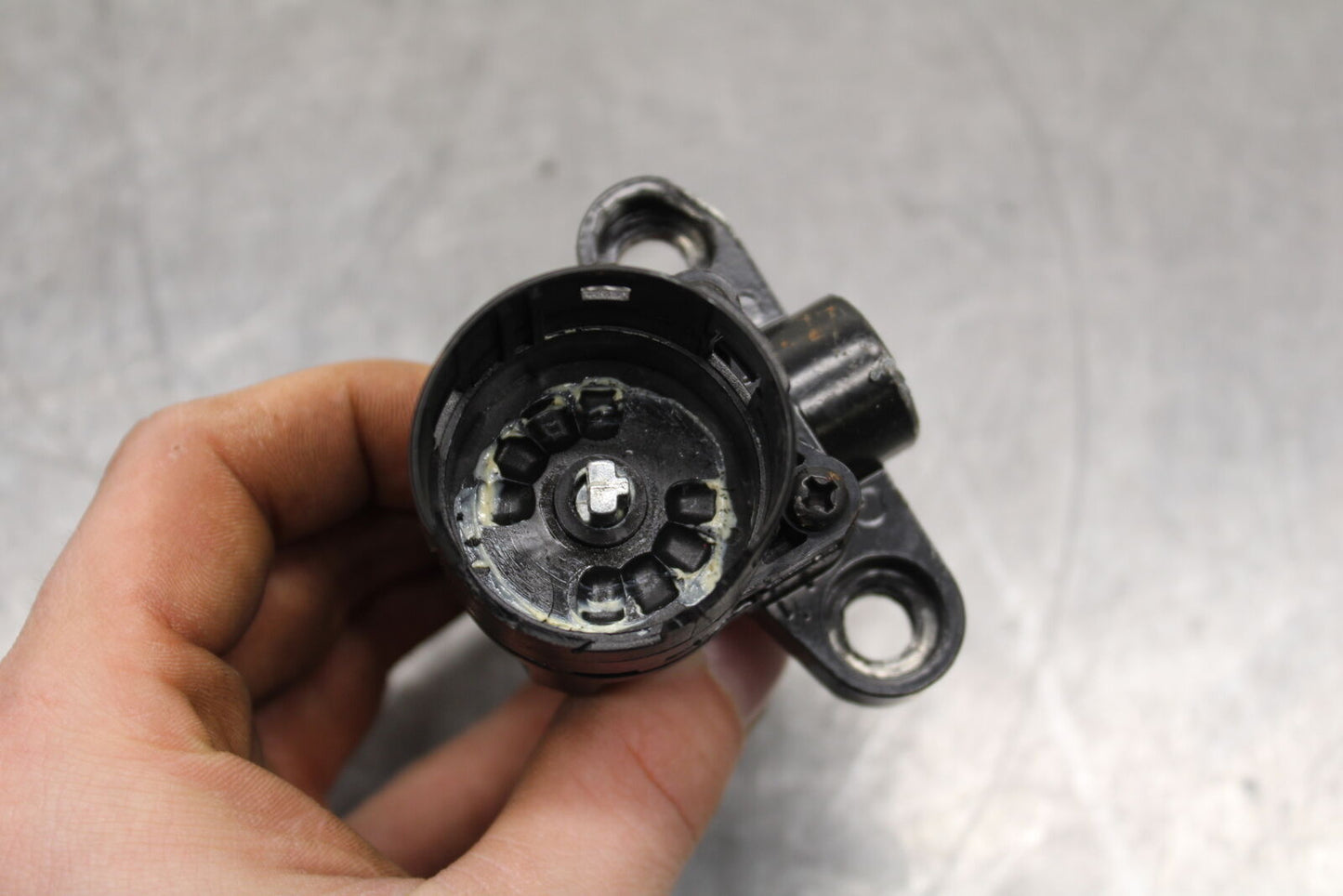 21-24 APRILIA TUONO 660 FACTORY IGNITION LOCK KEY SET W/ GAS CAP AND ECU BB733