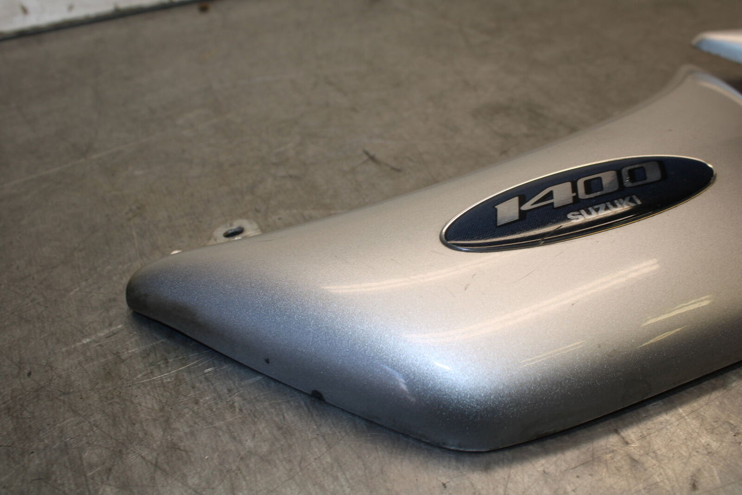 87-03 SUZUKI INTRUDER 1400 VS1400GLP SIDE COVER PANEL COWL FAIRING BB702