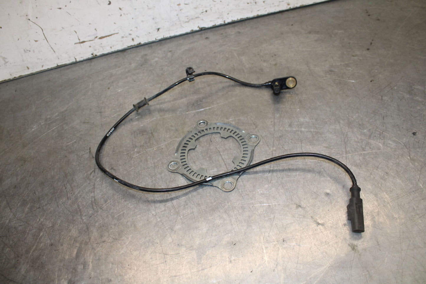 19-23 KAWASAKI NINJA ZX6R REAR ABS BRAKE SENSOR BB701