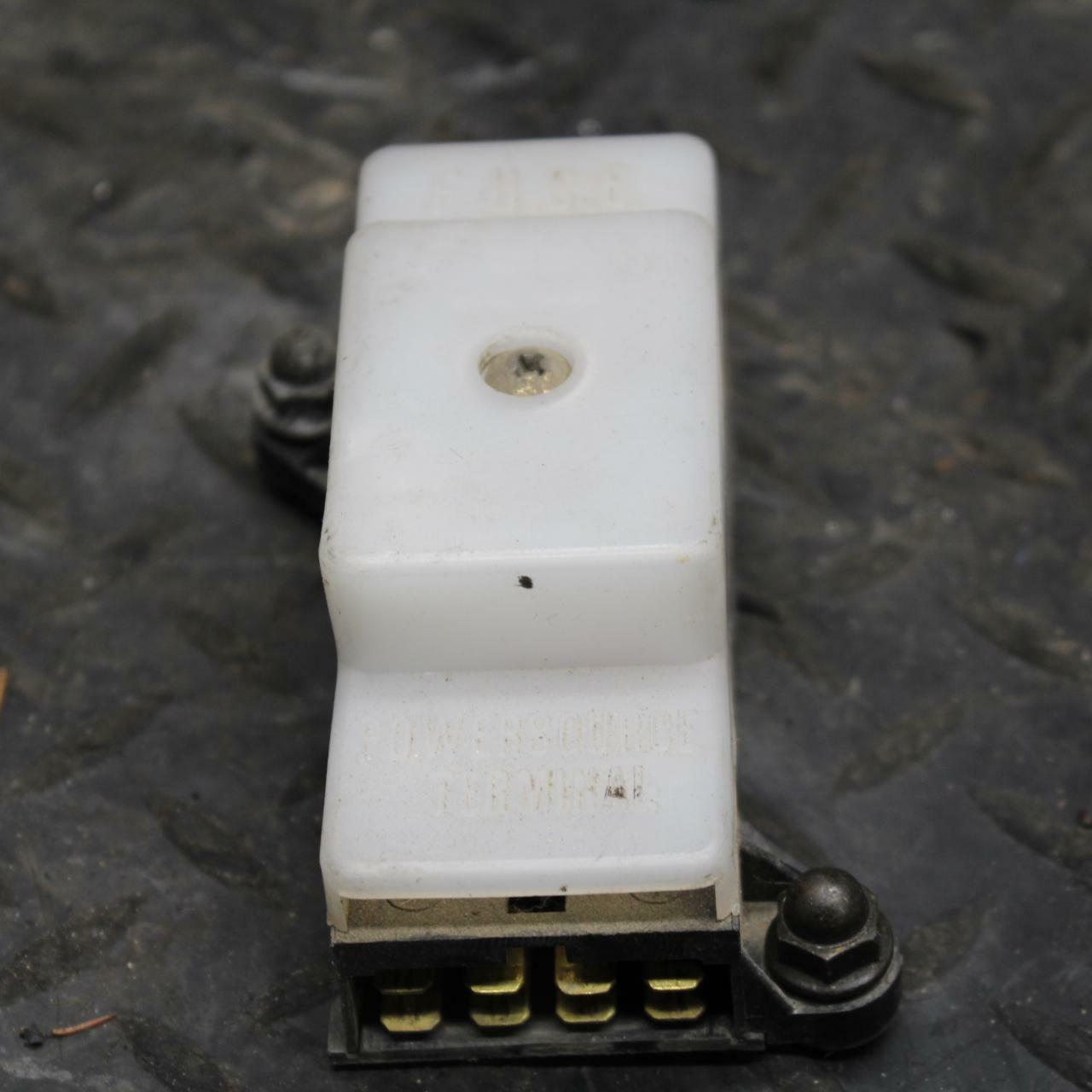 91-92 SUZUKI GSXR750 M RELAY ASSEMBLY FUSE BOX BB213