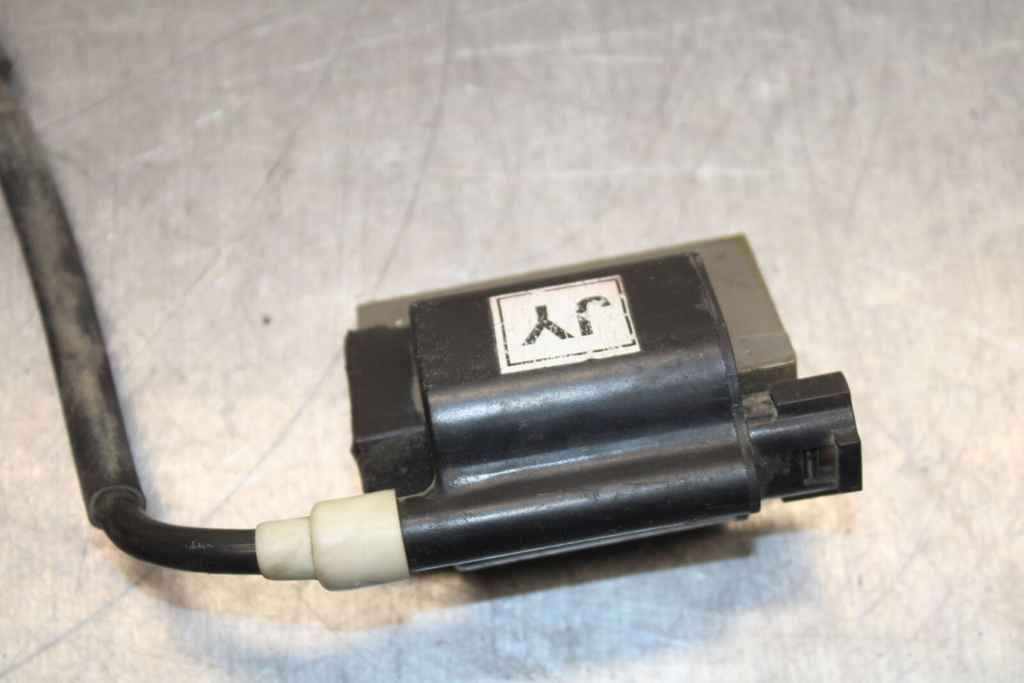 13-16 KTM 390 DUKE IGNITION COIL SPARK PLUG CAP BB748