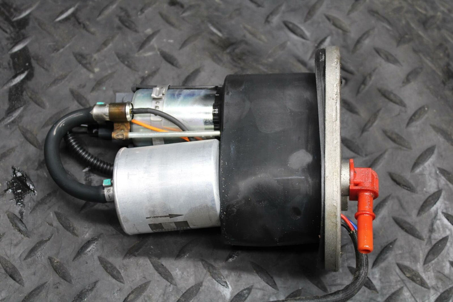 10-11 APRILIA RSV4 R FUEL PUMP GAS PETROL SENDER UNIT BB202