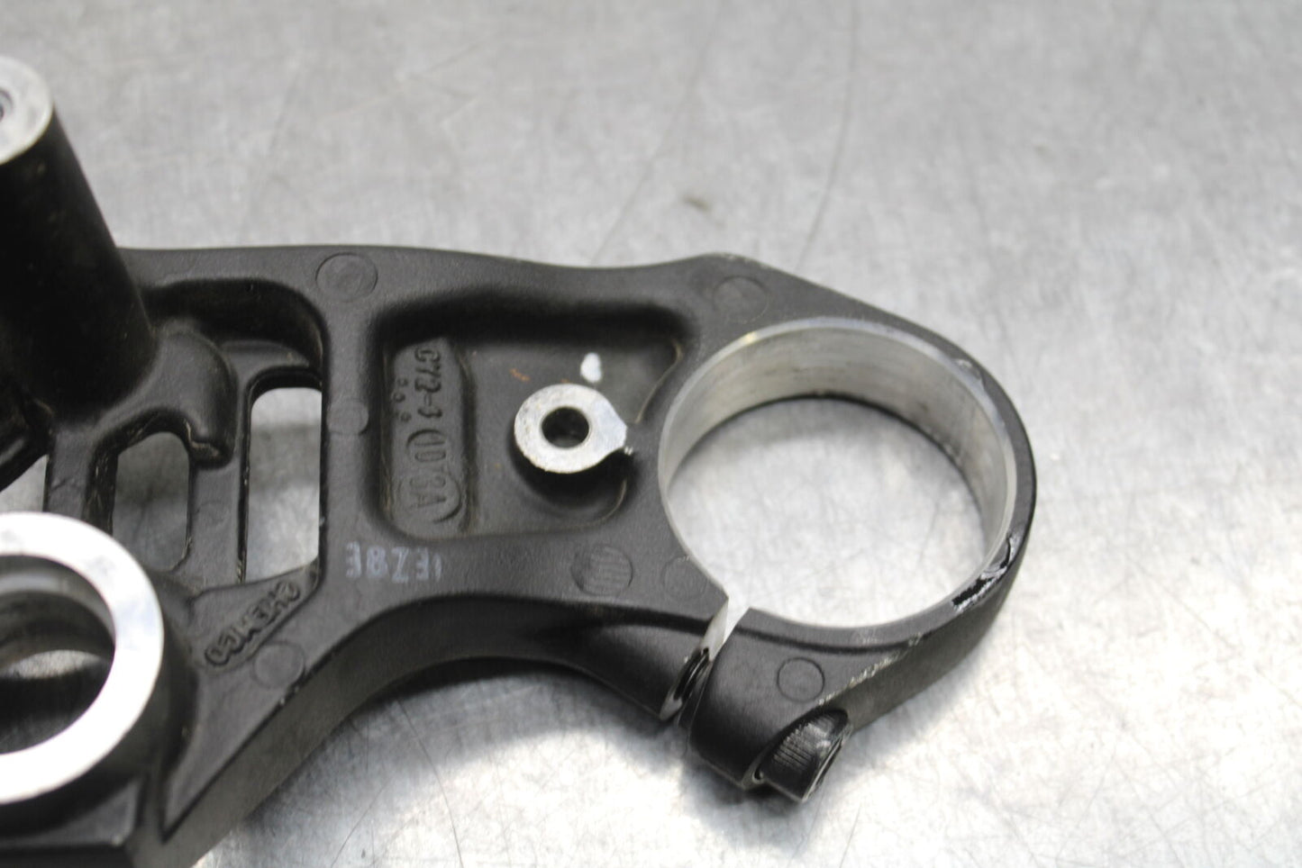 19-24 YAMAHA R3 FORKS UPPER TRIPLE TREE CLAMP BB736