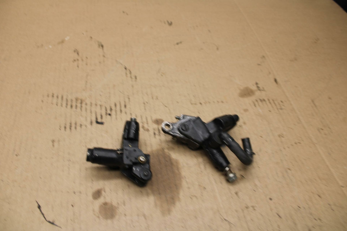 93-96 SUZUKI GSXR750W FRONT BRAKE MASTER CYLINDER BB266b