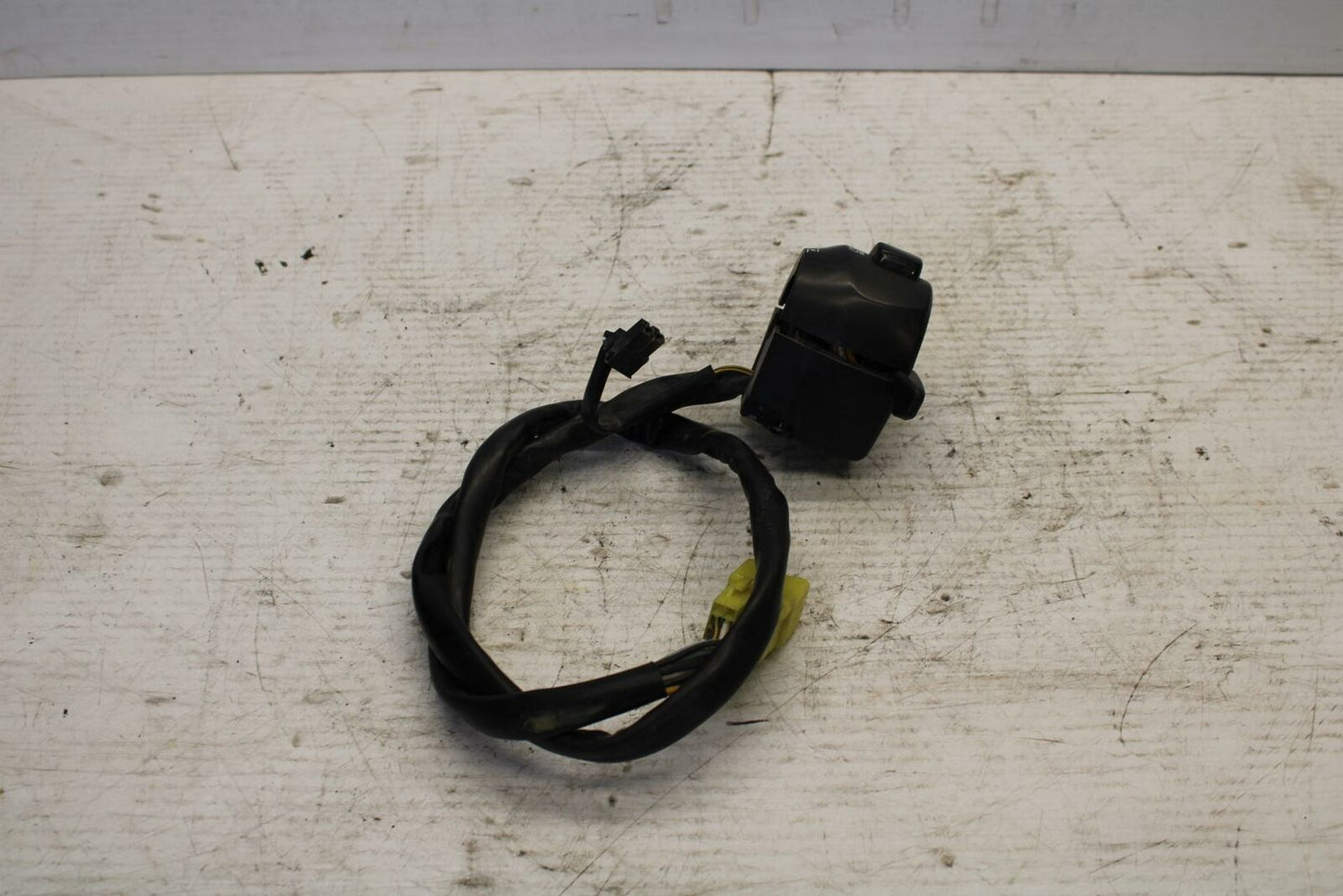 99-02 SUZUKI SV650S LEFT CLIP ON HANDLE HORN SIGNALS SWITCH SWITCHES BB299