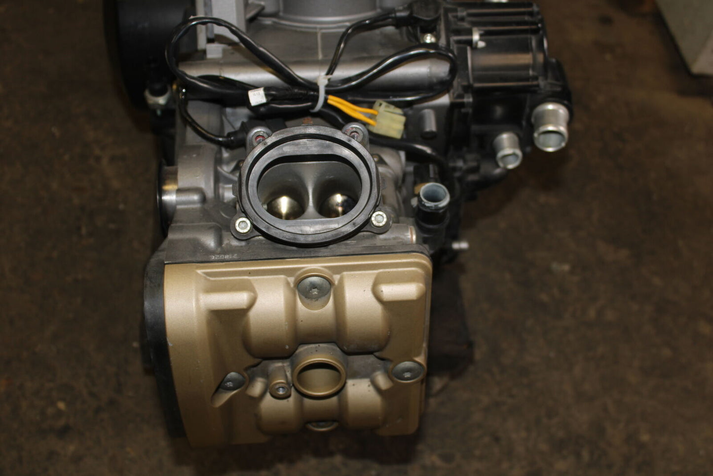 12-13 DUCATI STREETFIGHTER 848 ENGINE MOTOR BB705