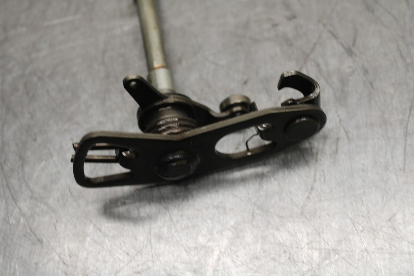 06 YAMAHA YZF R6 SHIFTER SHIFT SHAFT BB716